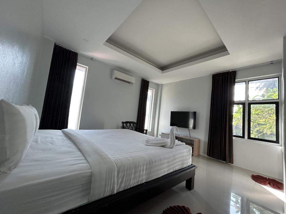Baan Ampai Beach Hotel Хуа-Тханон-Бич Экстерьер фото